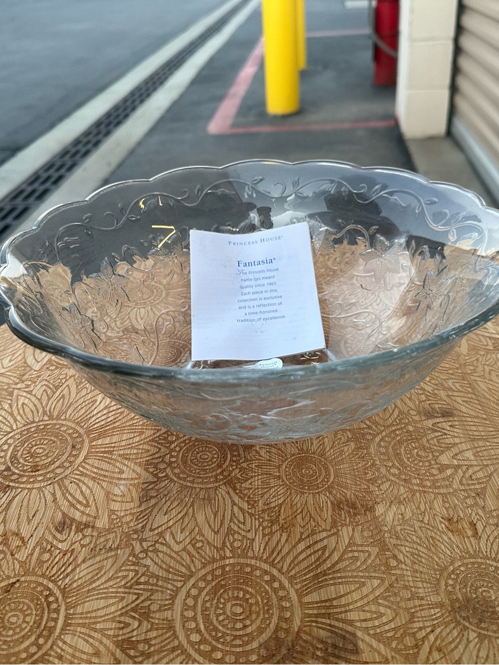 Princess House Clear Glass Floral-Embossed Serving Bowl
